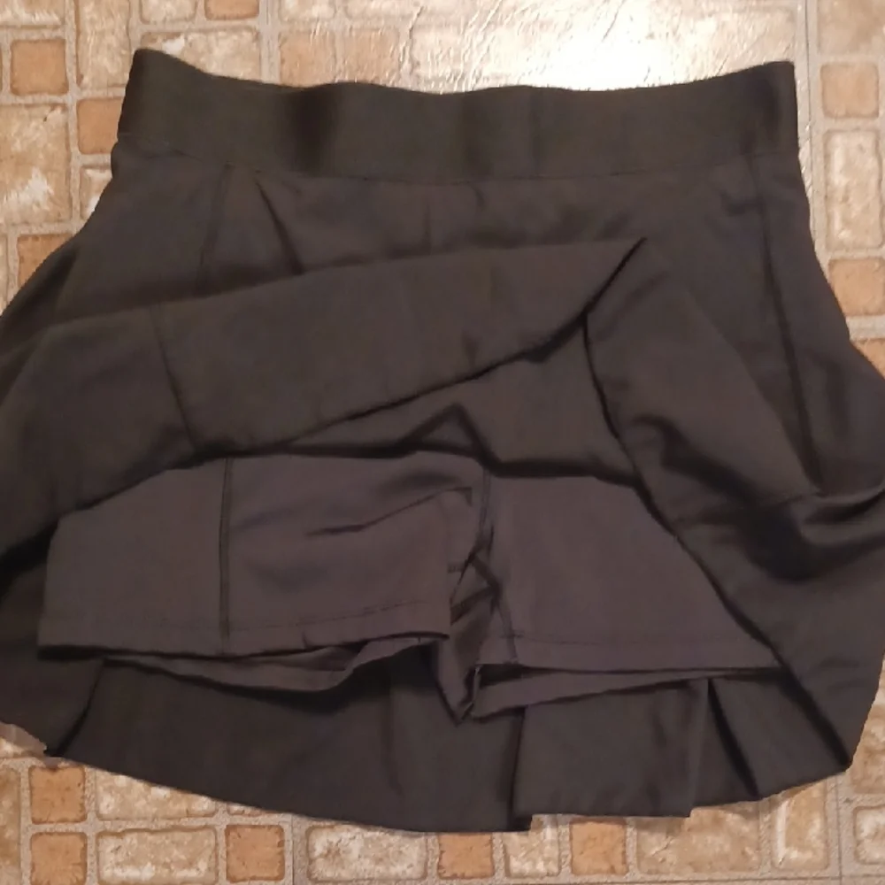 Hunter & Brown stylish black